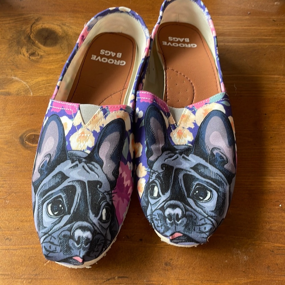 “Frenchie” slip ons - So adorable and comfy!